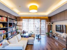 4室3厅逸翠园1期4号院