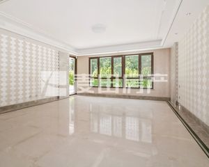 南北通透臻园5室2厅豪华装修