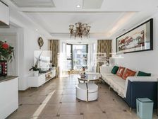 一瓶四和院3室2厅精装修