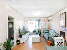 2室2厅润枫水尚西区