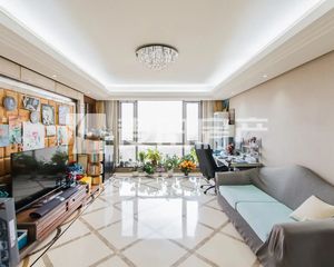 3室2厅世茂奥临花园