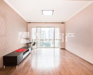 看房有钥匙的全天采光大三居通透性强前后观景!