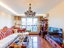 2室2厅润枫水尚西区