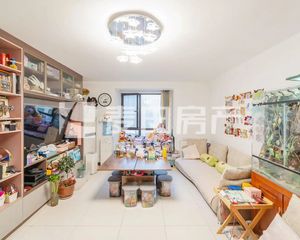 慧谷阳光 户型方正 通透性好 有钥匙 带阳台 板楼使用率高