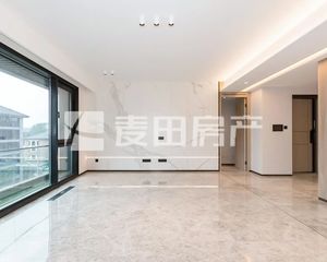 南北通透颐和金茂府4室2厅精装修