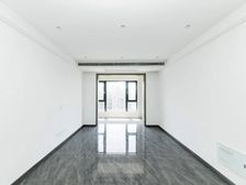 水韵花都三期北组团 ,全新装修,小三房,密码房,楼下小吃街!