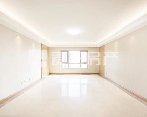 金茂逸墅南北通透精装大平层 210平五居满二仅1699万