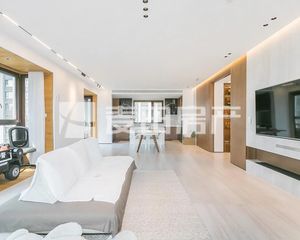 4室2厅泰禾西府大院