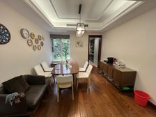 万科公园里一期3室2厅2卫南朝向398.0万元/套出售