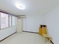 朝阳门内史家胡同南北向大2居可以改3居室精装修采光好随时签约