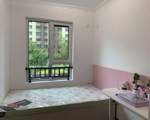 【100%精品】独立三居锦悦府精装修90平现房187万