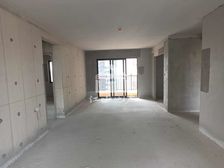 龙光玖誉城逸城户型方正,南北对流