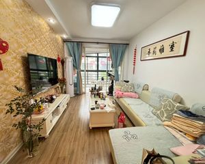 {YD精品} 东方名城一期 2室2厅 精装修 送汽车库非顶楼