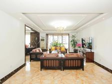 南北通透金色漫香苑5室2厅精装修