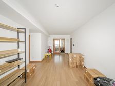 吴江汽车站轨交口,万科公园里装修大三房,户型方正,采光无遮挡