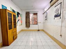 暨南大学宿舍明湖苑 使用率百分二百 业主急售 看房方便送车位