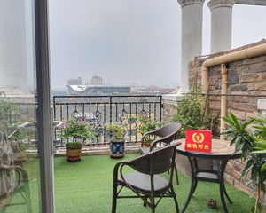 益田远洋万和风景5室3厅精装修