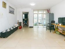 南北通透,近地铁,采光无遮挡,五年,本房一层出行便利