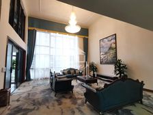 华凯逸悦一期楼中楼精装修近地轨