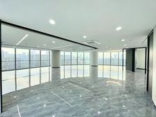 云泉中心534平可配家具4加1)汉峪金谷)高新万达广场