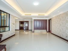 新城首府南向精装大四居 满五242平仅350万