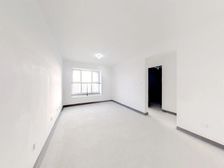 河东现房 华润城投凯旋门 160万 送车位