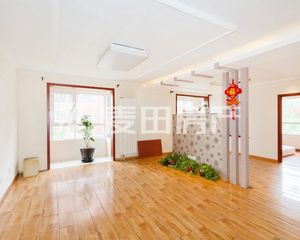 十号线成寿寺3室2厅中海城香克林