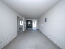 太湖汇景四期三室二厅 看房方便 采光好 诚心出售 价格可谈