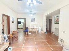 阳光100城市广场老城区交通便利旁边就是图书馆