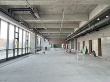 良基科技广场 单层1400平 可定制装修 挑高4.5米