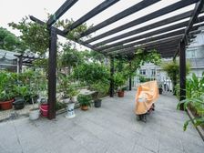 石湖嘉苑精装联排中户 保养很好 拎包入住 位于小区中简大花园