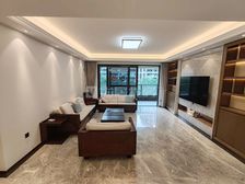 东盟商务区 万科品质四房 3楼 低密度小区