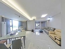 ART蓝湾 4室2厅 南北 精装