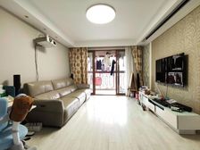 恒盛鼎城圣都汇 92.87平3居 南北向精装修 着急出售