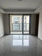 海尔产城创翡翠东方4室2厅2卫南朝向436.0万元/套出售