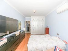 近顾唐路站,送超大花园,精装全送,看房方便,