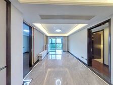 滨江誉品刚交付的新小区老江东中庭地段业主急售。