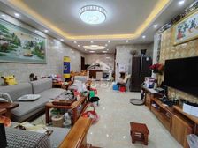 汇东星城 4房2厅78万