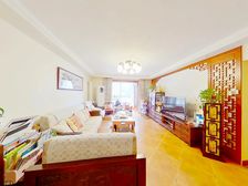 东四环特区808,三室两卫的户型,装修,小区环境好