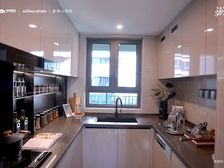 国祥源境 大平层180平米 精装修四居室3卫 535万