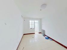 南二环边,蒲黄榆三里南向一居室,满五年一套,临近地铁天坛公园