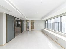 万达广场 地铁10号线 4号线 万象城旁 玉湖公园 东边套