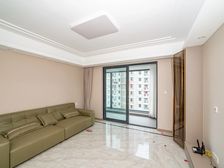 朗诗競园旁 龙运天城5室精装 中上楼层 南北通透