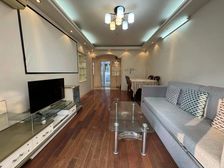 老房东委托,全明两房,位置佳, 采光好,南北通透,价格可谈!