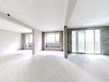 尚江府望江府四房朝南,毛坯,房东诚售,价格可以谈