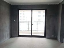 绿地观堂3室2厅2卫南朝向185.0万元/套出售