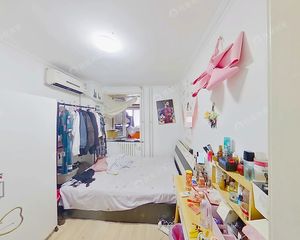 店长推荐 平原里小区新上两居室 南北通透 诚意出售