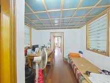 全明户型采光好,满五,小区环境好,生活配套齐全,交通便利