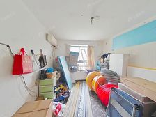 南北通风好近商 业采光好交通便利