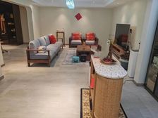 【万科二期电梯合院】196平实面350平精装修 560万